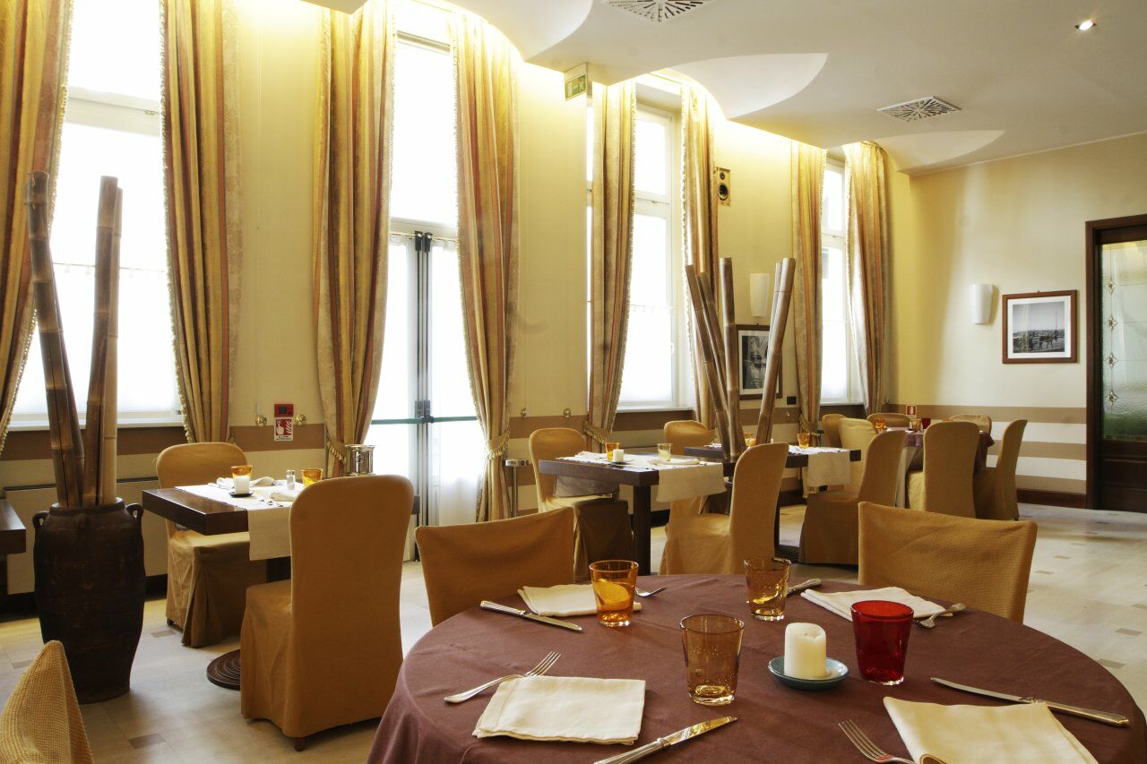 Hotel Palazzo Lovera Cuneo Exterior foto